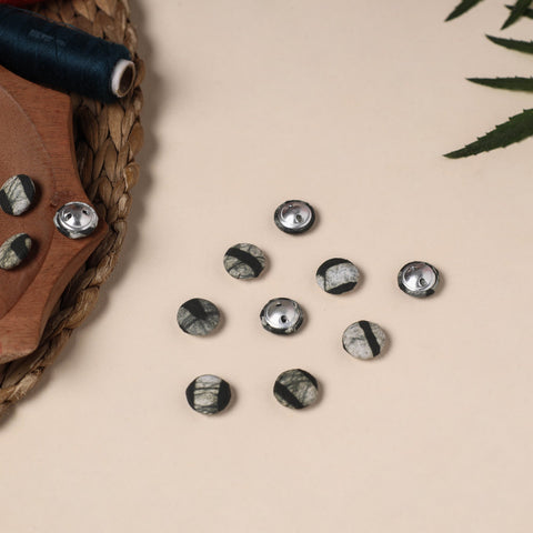  Buttonbaaz Handmade Fabric Button Small 