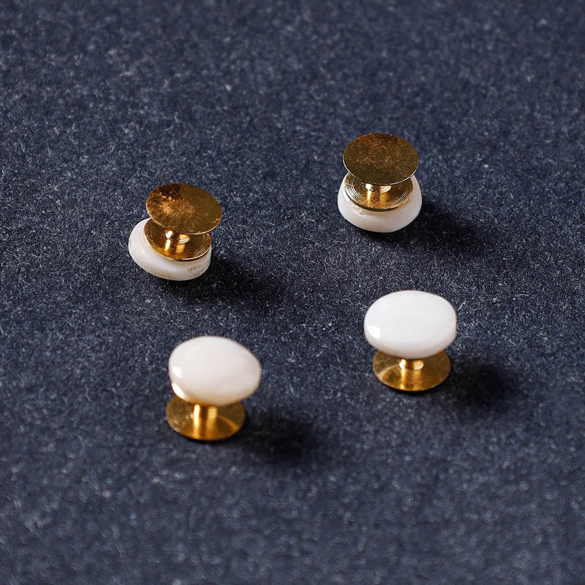  Handcrafted Seashell Buttons (Set of 4) Online at iTokri.com 