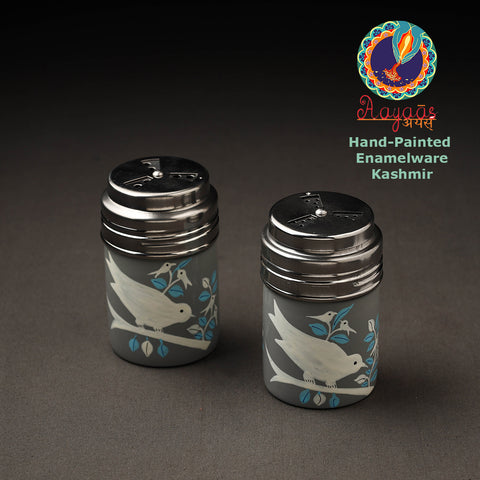 salt & pepper shaker set