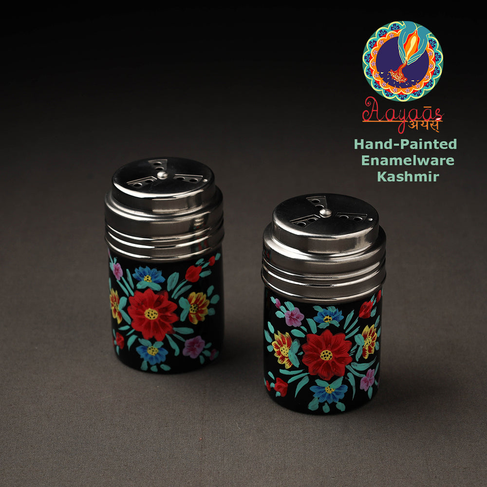 salt & pepper shaker set