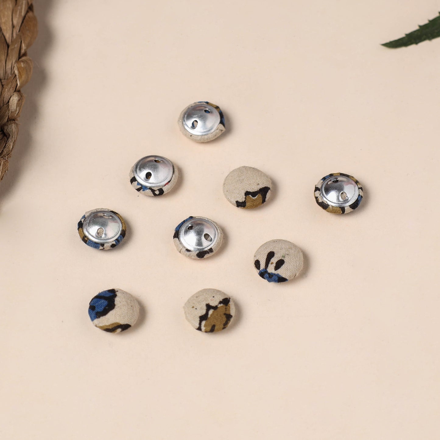  Buttonbaaz Handmade Fabric Button Small 