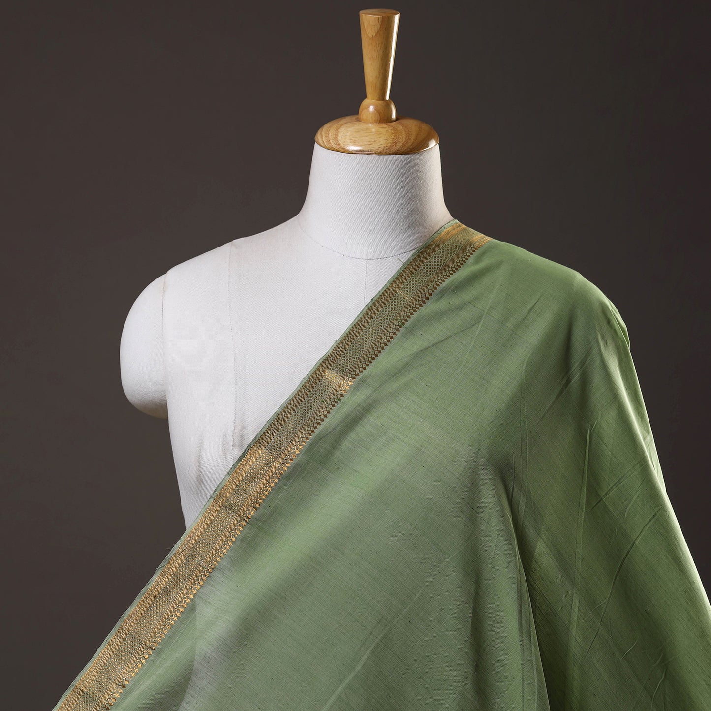 Green - Mangalagiri Handloom Cotton Nizam Zari Border Fabric 01