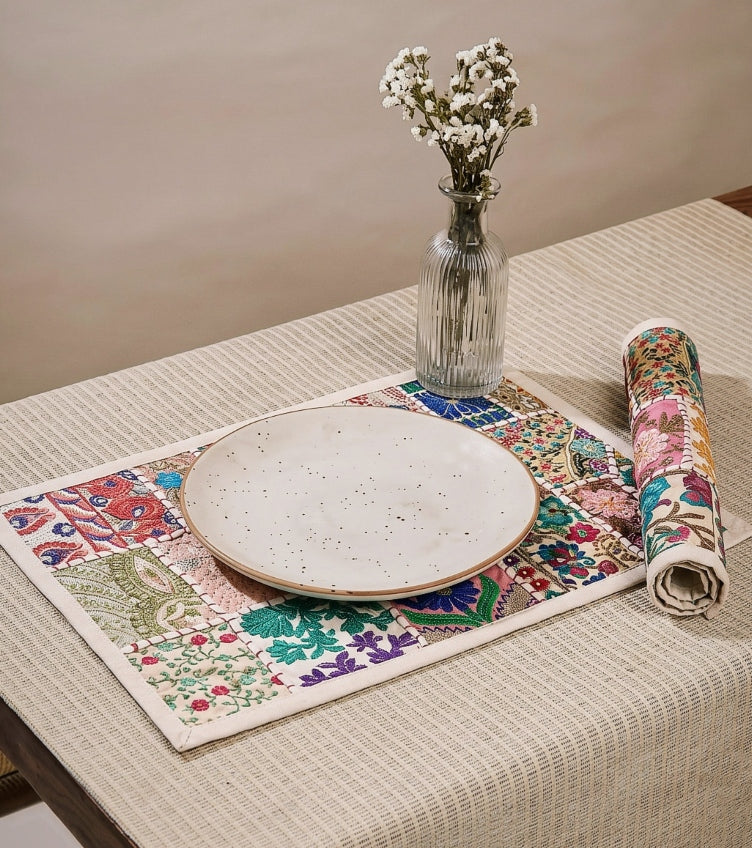 Khambadiya Table Mats