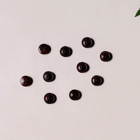 1cm hand carved sheesham wood clothing button (set of 10)