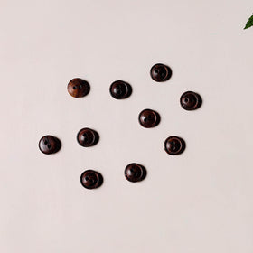 1cm hand carved sheesham wood clothing button (set of 10)