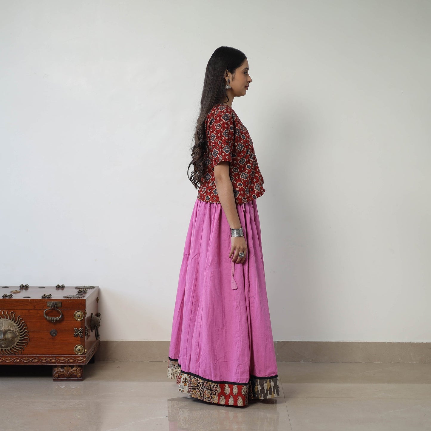 24 kali plain cotton skirt with patchwork border 06