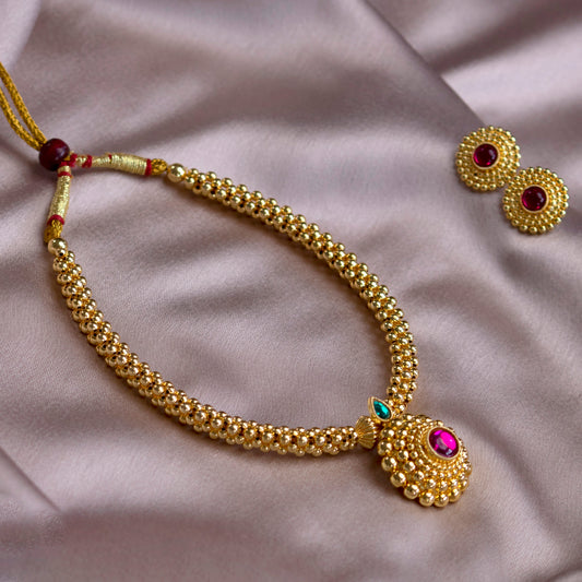 gold metal necklace set