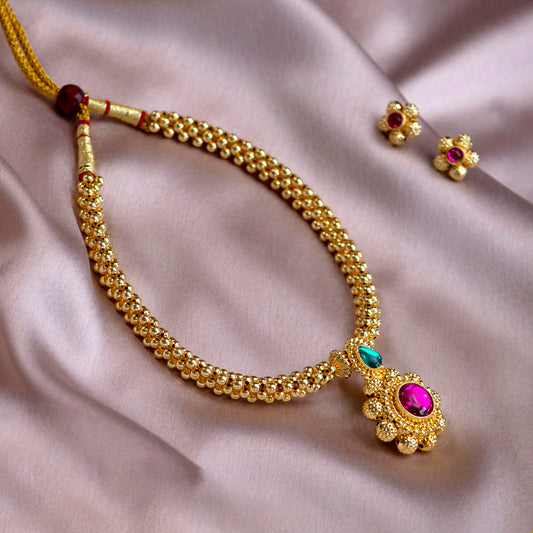 Golden Kolhapuri Traditional Thushi Necklace Set