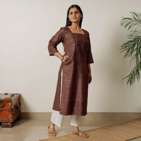 Brown - Bhagalpuri Handwoven Desi Tussar Silk Pintuck Straight Kurta 17