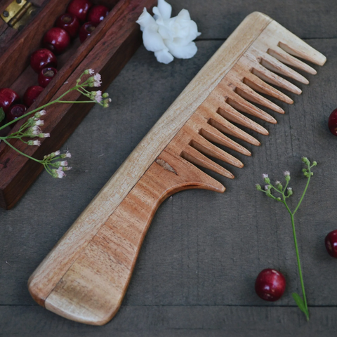 wooden comb 