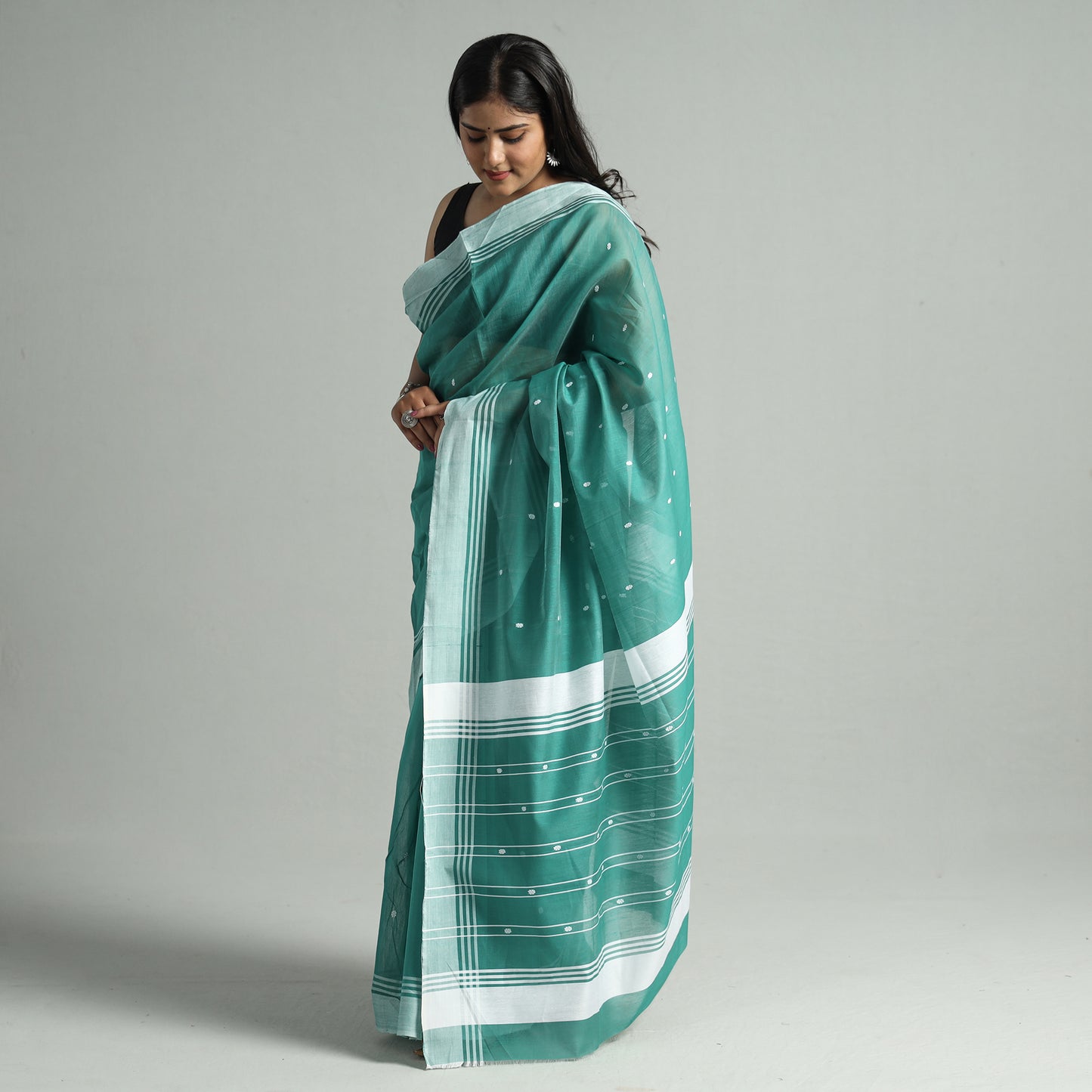 Green - Traditional Chanderi Silk Cotton Handloom Buti Saree 02