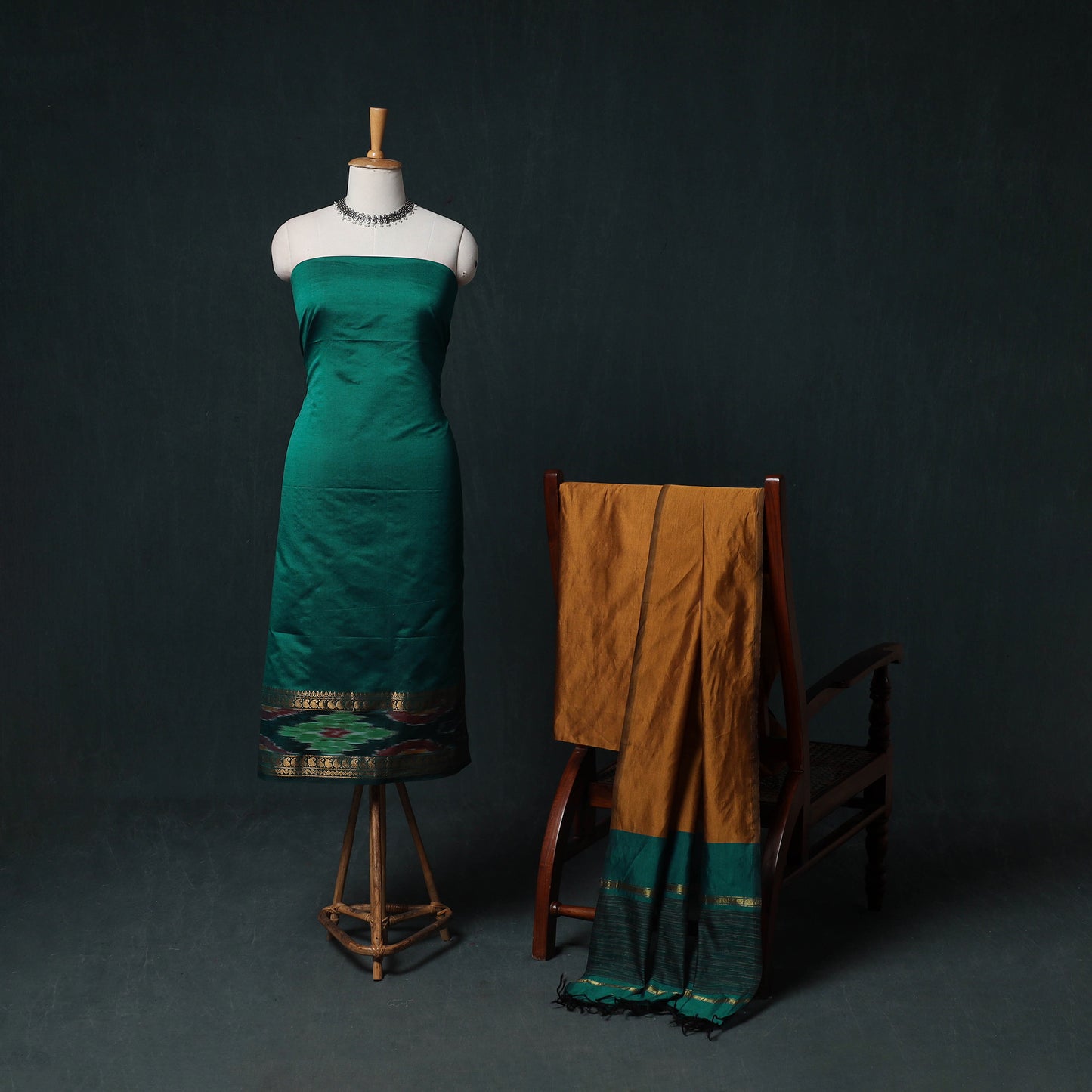 Pochampally Ikat Silk Cotton Kurta,Bottom & Dupatta Unstitched Dress Material Suit Set 02