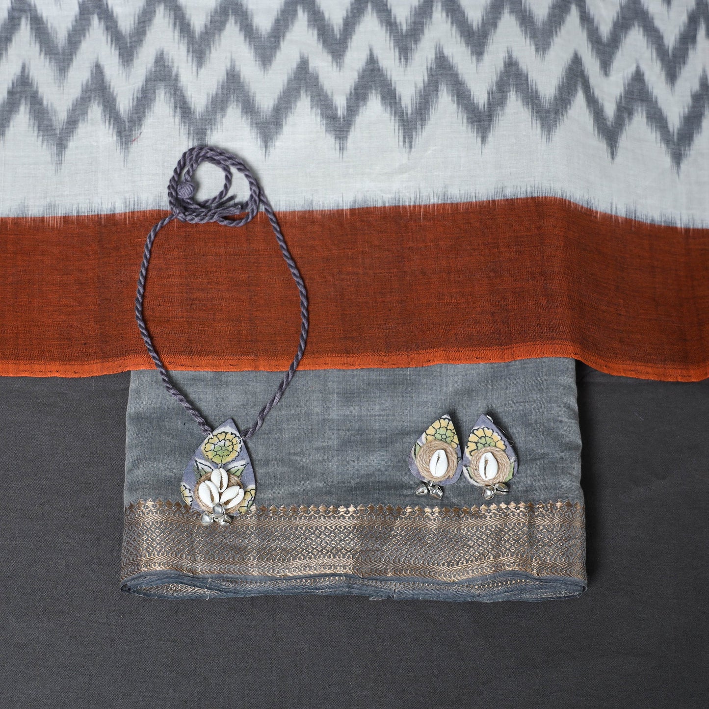 2pc unstitched mangalagiri dress material with jewellery