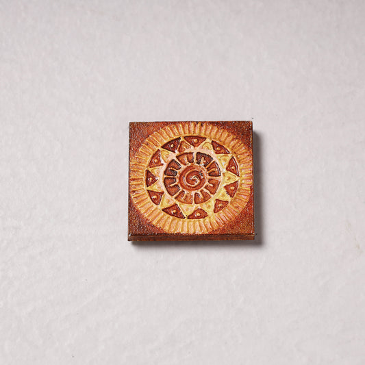 Embossed Stone Work Handpainted Wooden Fridge Magnet