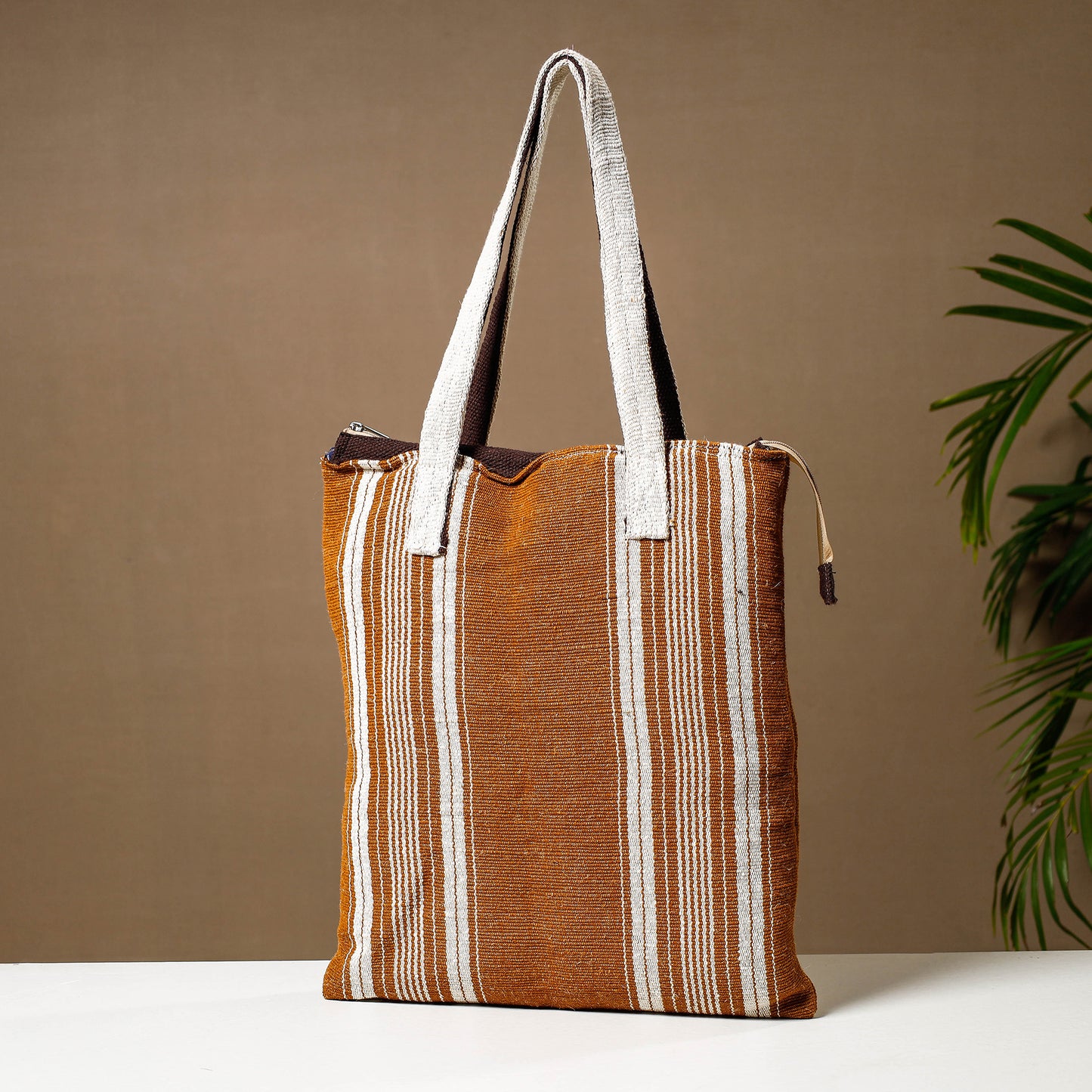 jute shoulder bag