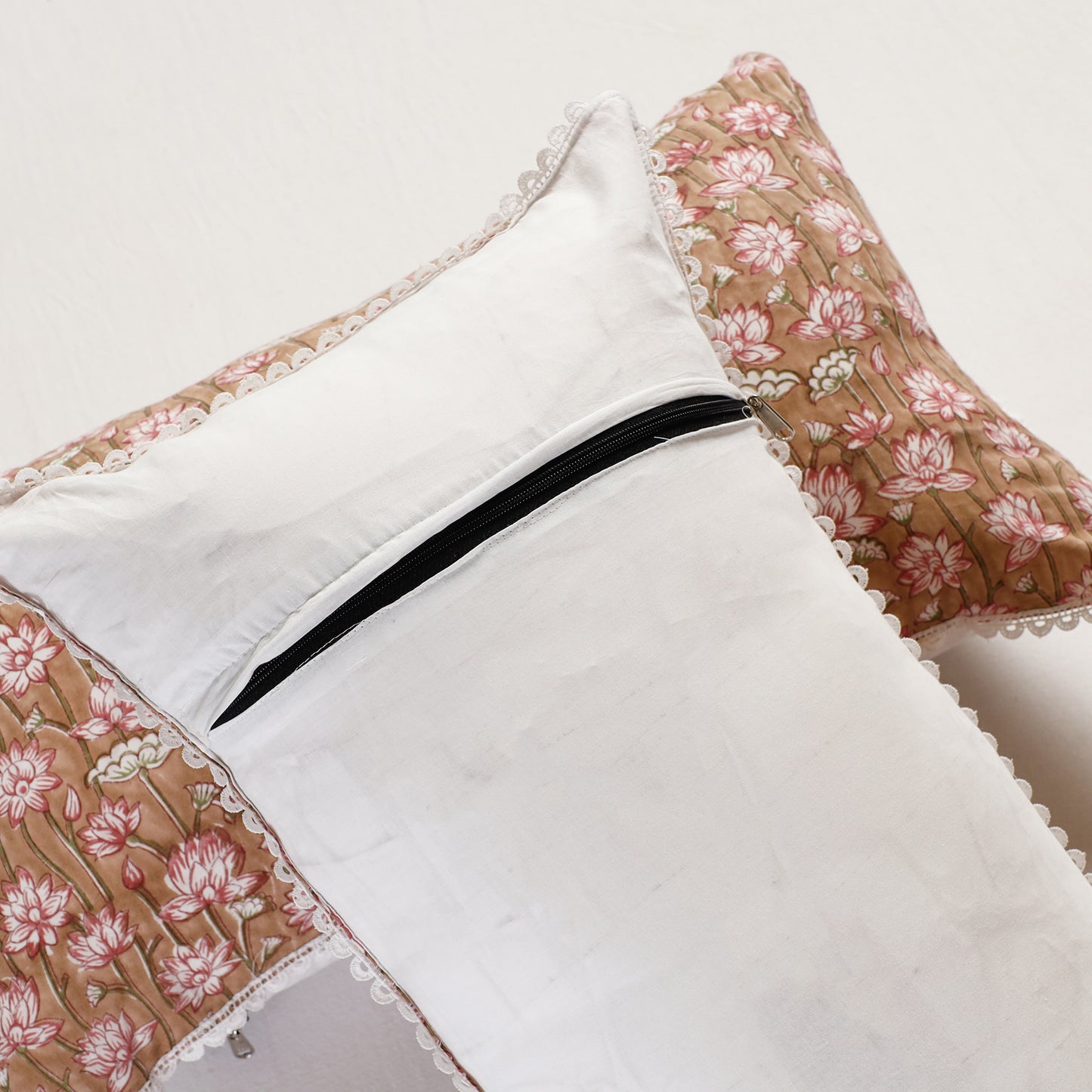 sanganeri pillow cover set