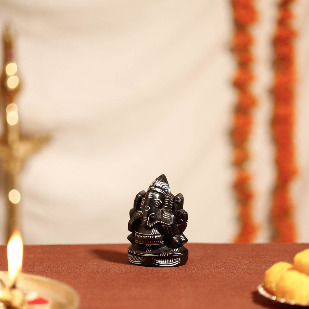 Chaturbhuja Ganesha Idol 