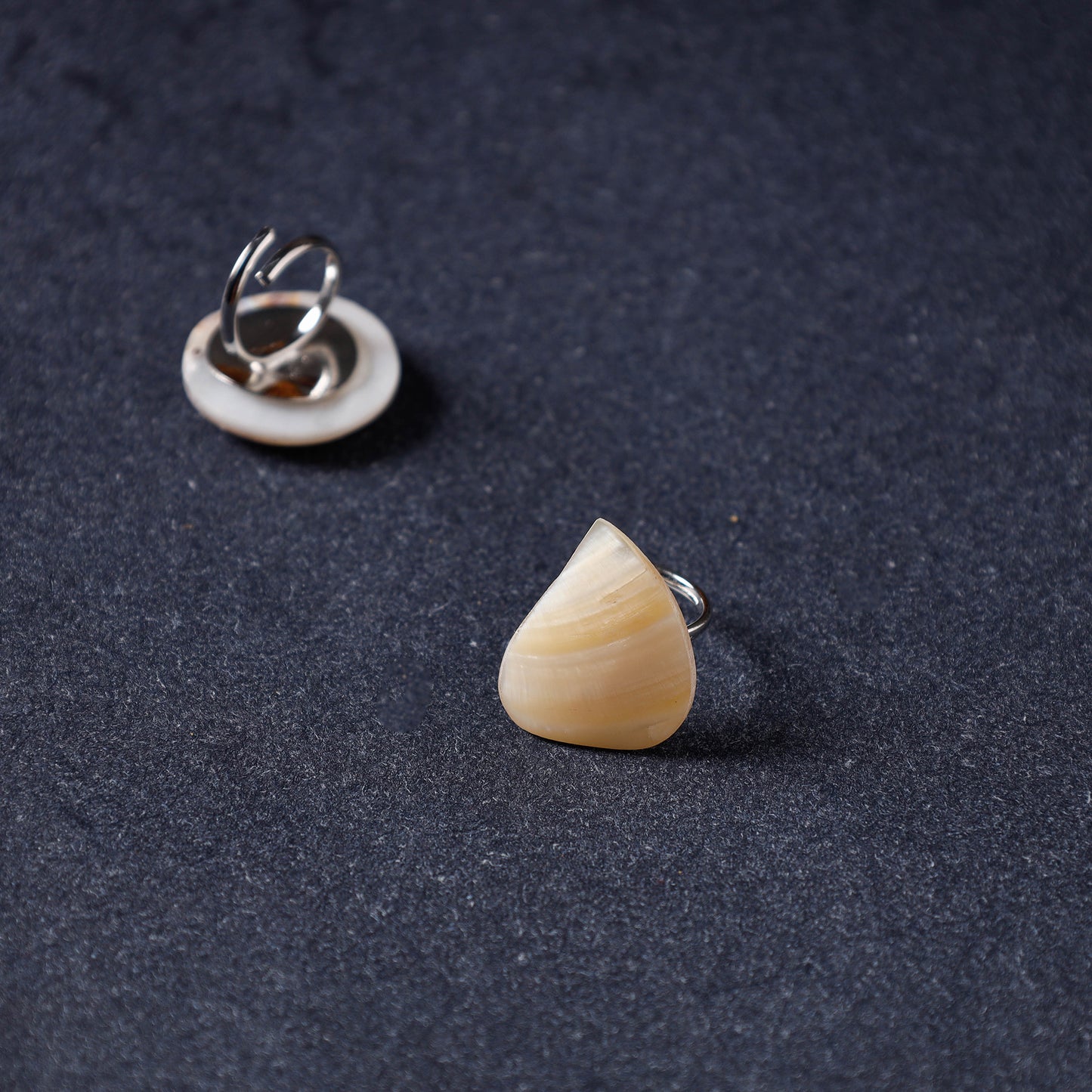 Handcrafted Seashell Ring (Adjustable)