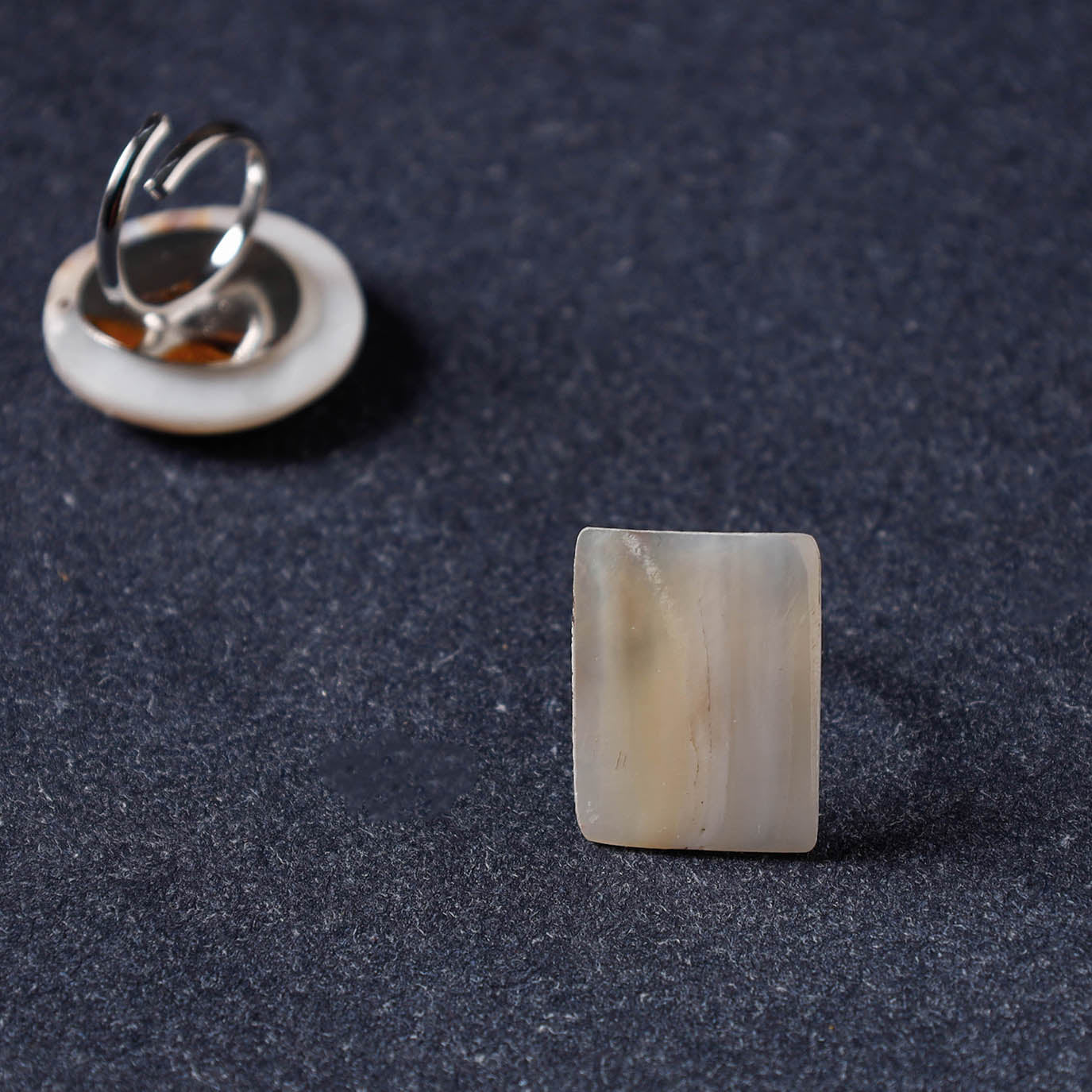 Handcrafted Seashell Ring (Adjustable)