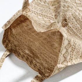 Buy Pedana Kalamkari Block Printed Cotton Shopping Bag at iTokri.com