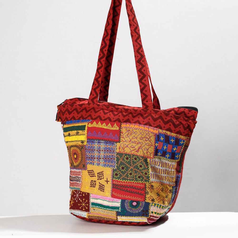 lambani embroidery shoulder bag