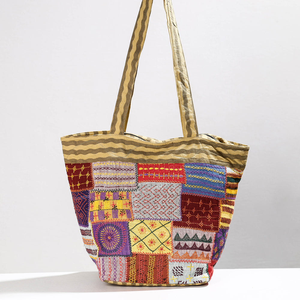 lambani embroidery shoulder bag