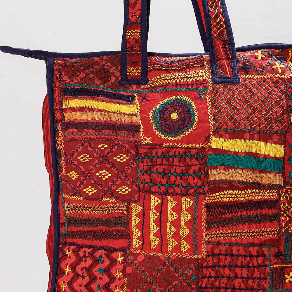 lambani embroidery shoulder bag