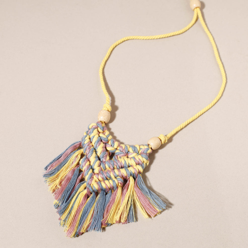 macrame necklace