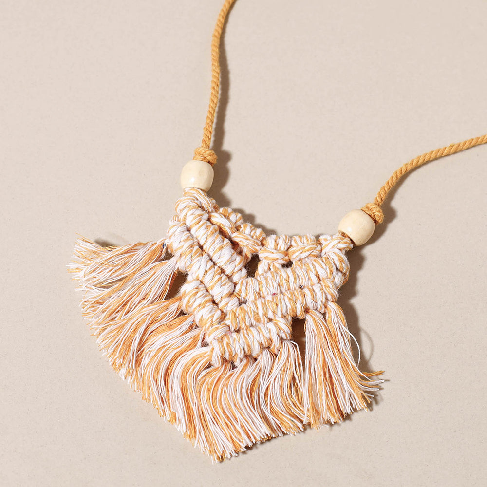 macrame necklace