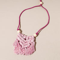 macrame necklace