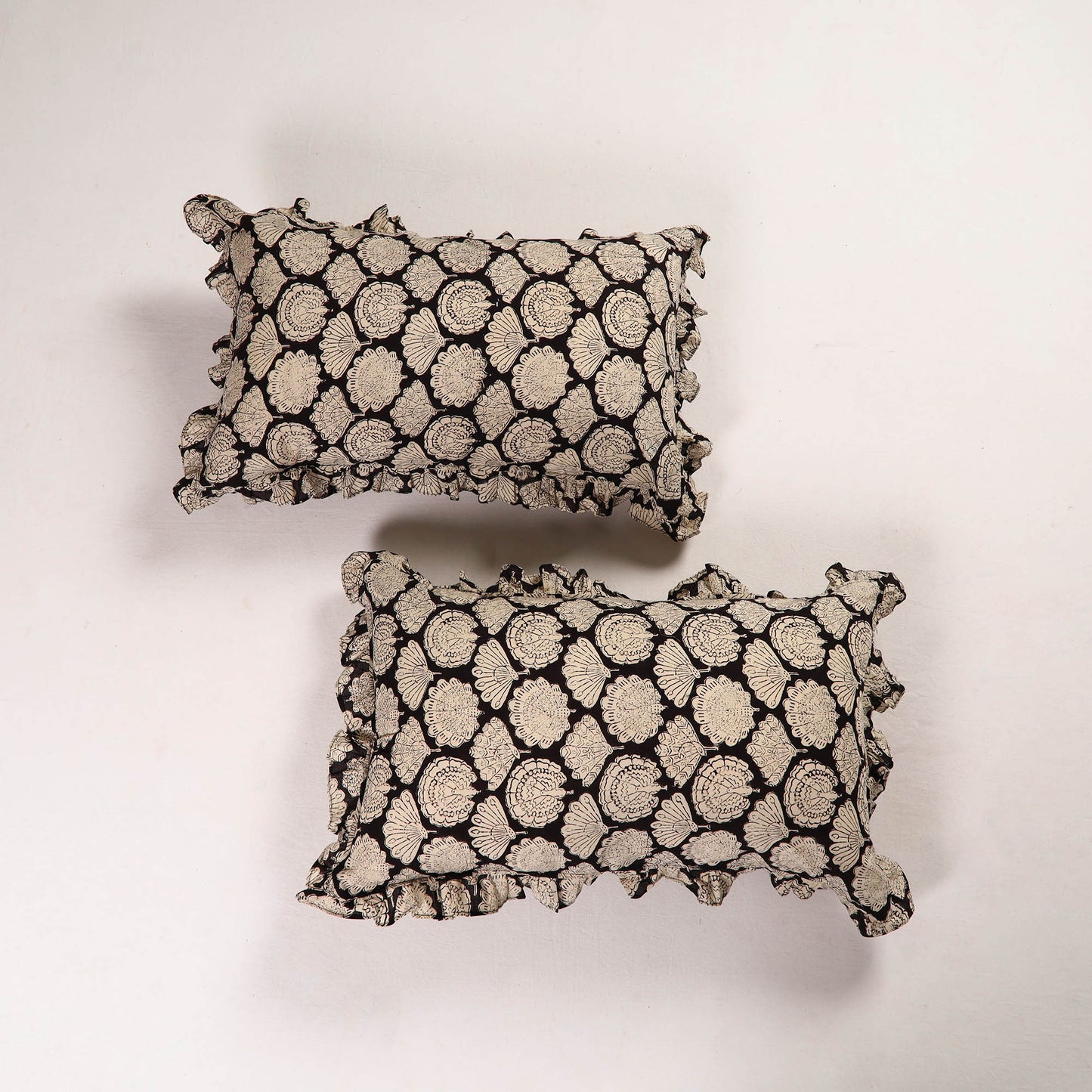 Set of 2 Bagru Block Print Cotton Frill Pillow Covers 01