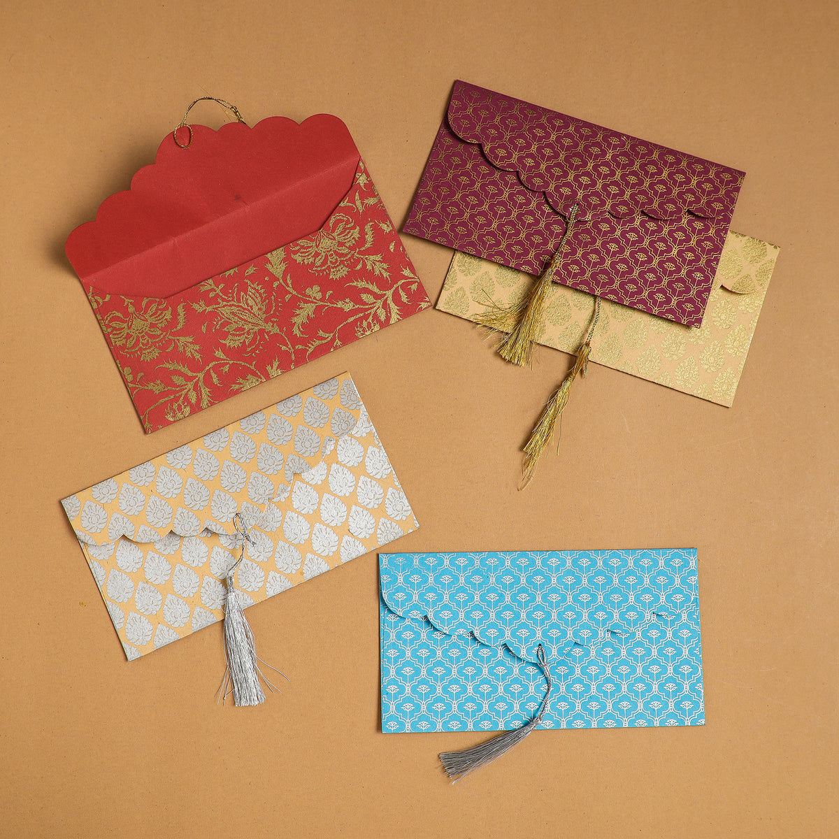 Envelope set