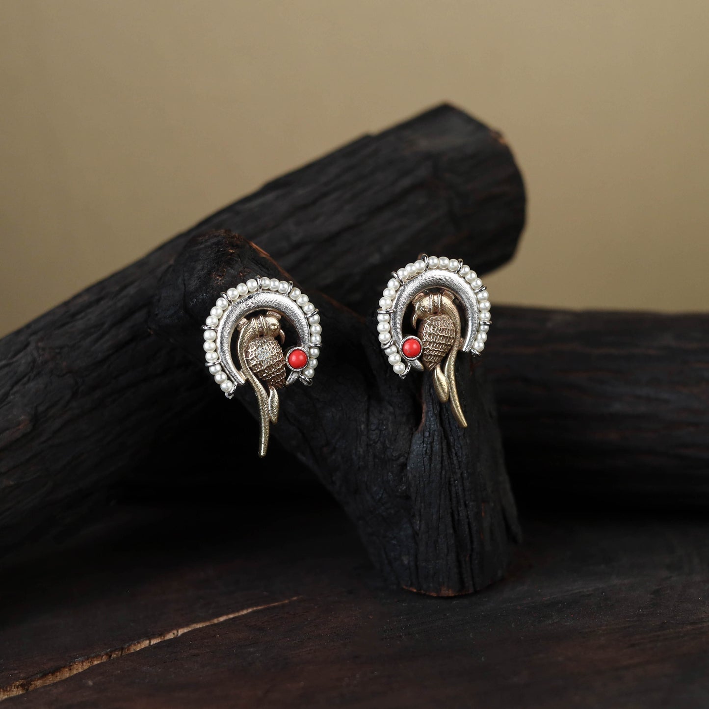 Yellow - traditional german silver-plated classic stud