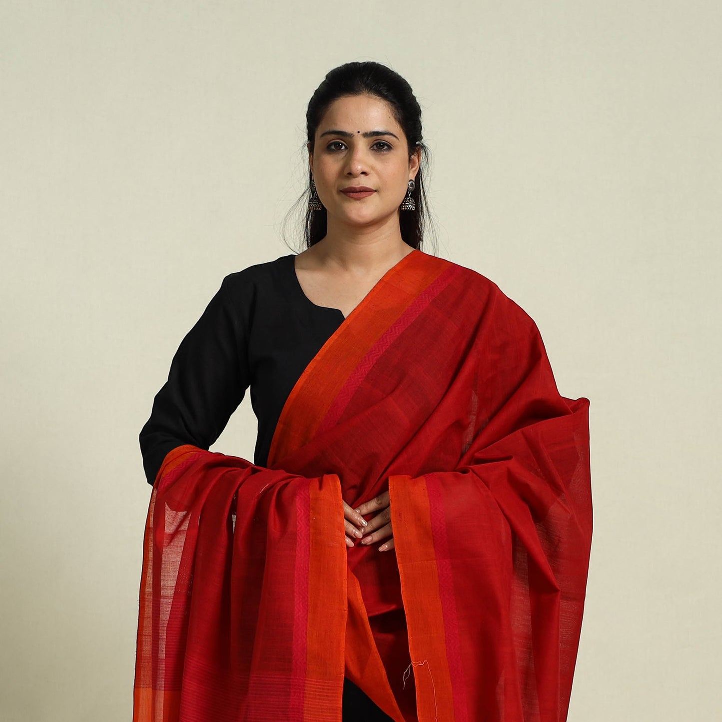 Buy Red Handloom Cotton Srikakulam Jamdani Dupatta