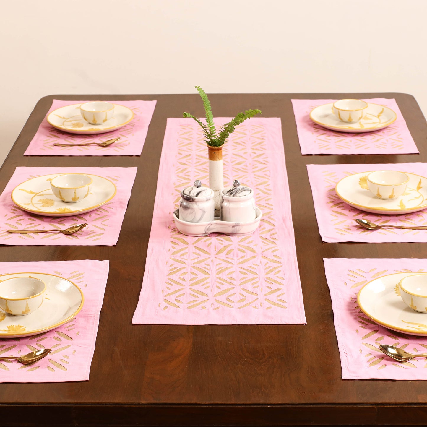 Pink - Barmer Applique Cutwork Dining Table Runner with Mat Set 03