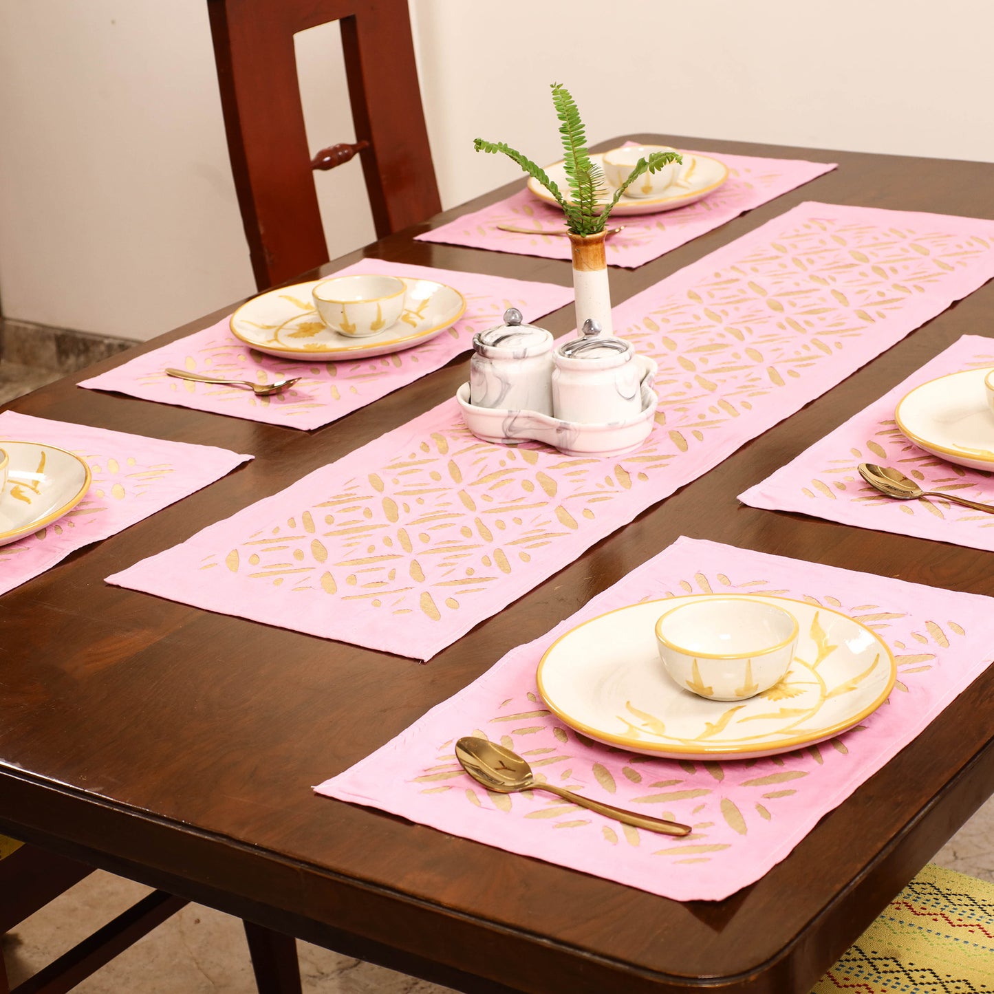 Pink - Barmer Applique Cutwork Dining Table Runner with Mat Set 03