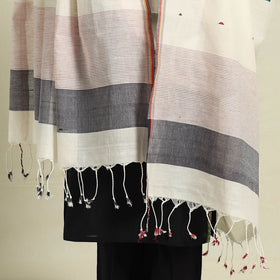 Buy White Handloom Cotton Srikakulam Jamdani Dupatta