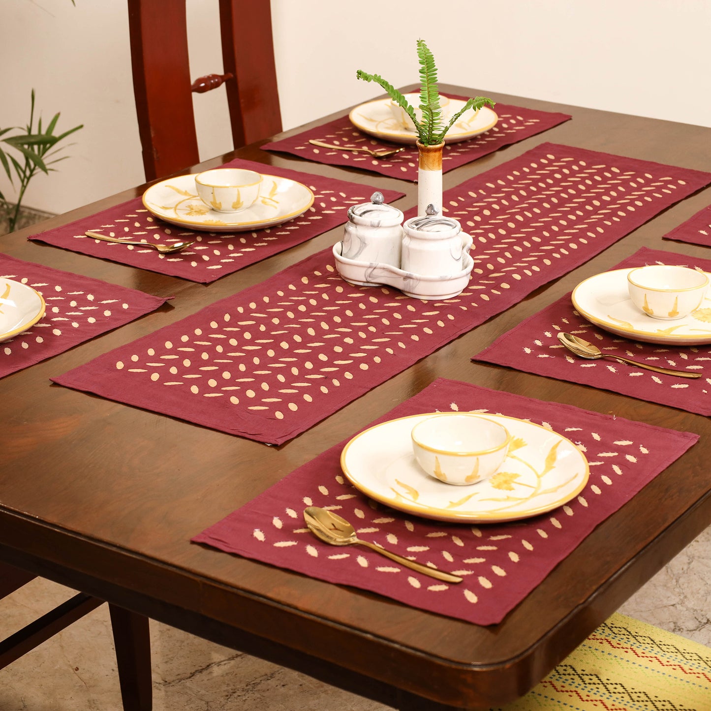 Maroon - Barmer Applique Cutwork Dining Table Runner with Mat Set 08