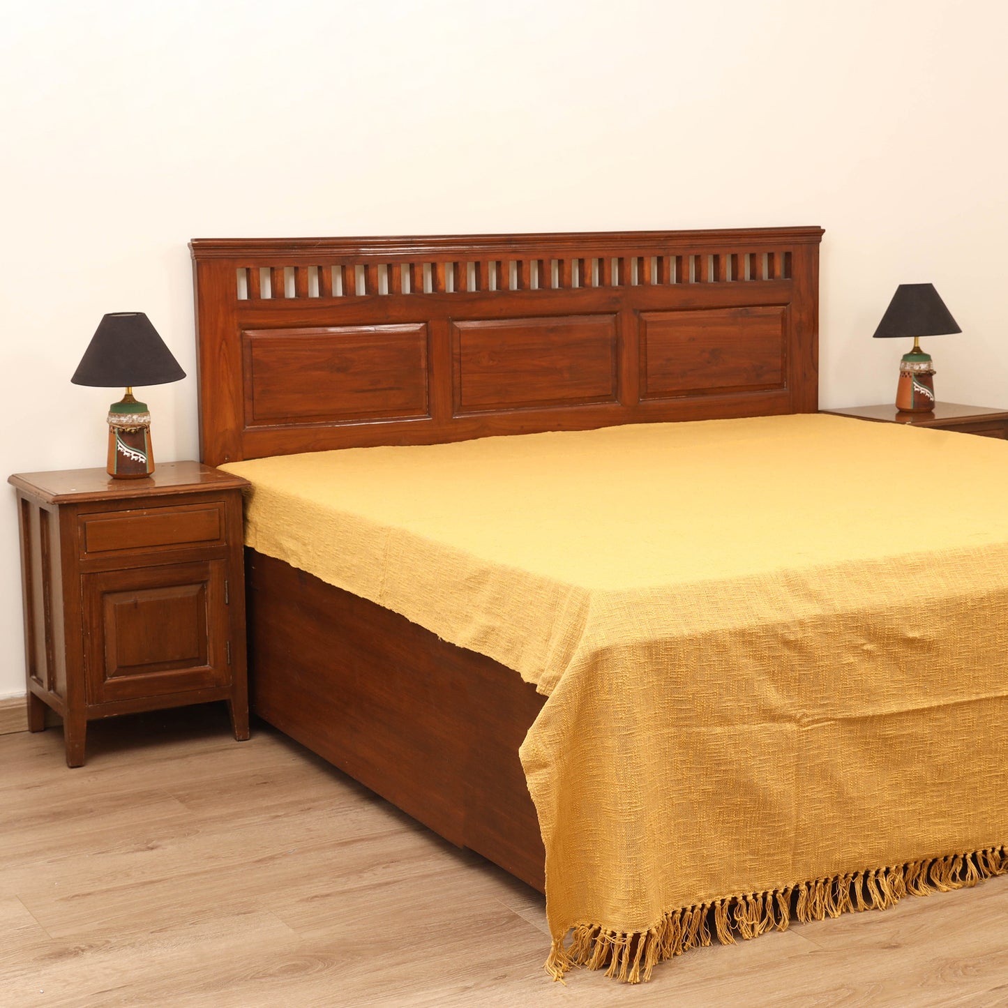 Bijnor Pure Handloom Cotton Double Bed Sheet (108 x 90 in) 02