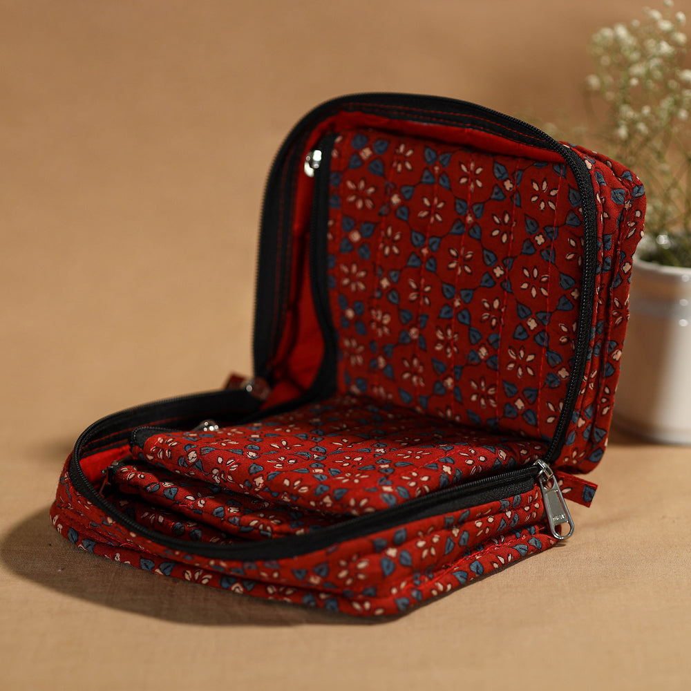 Red - Handmade 4 Pockets Cotton Jewelry Bag 26