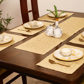 Barmer Applique Cutwork Dining Table Runner with Mat Set 19