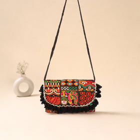 Khambadiya Patchwork Sling Bag 29