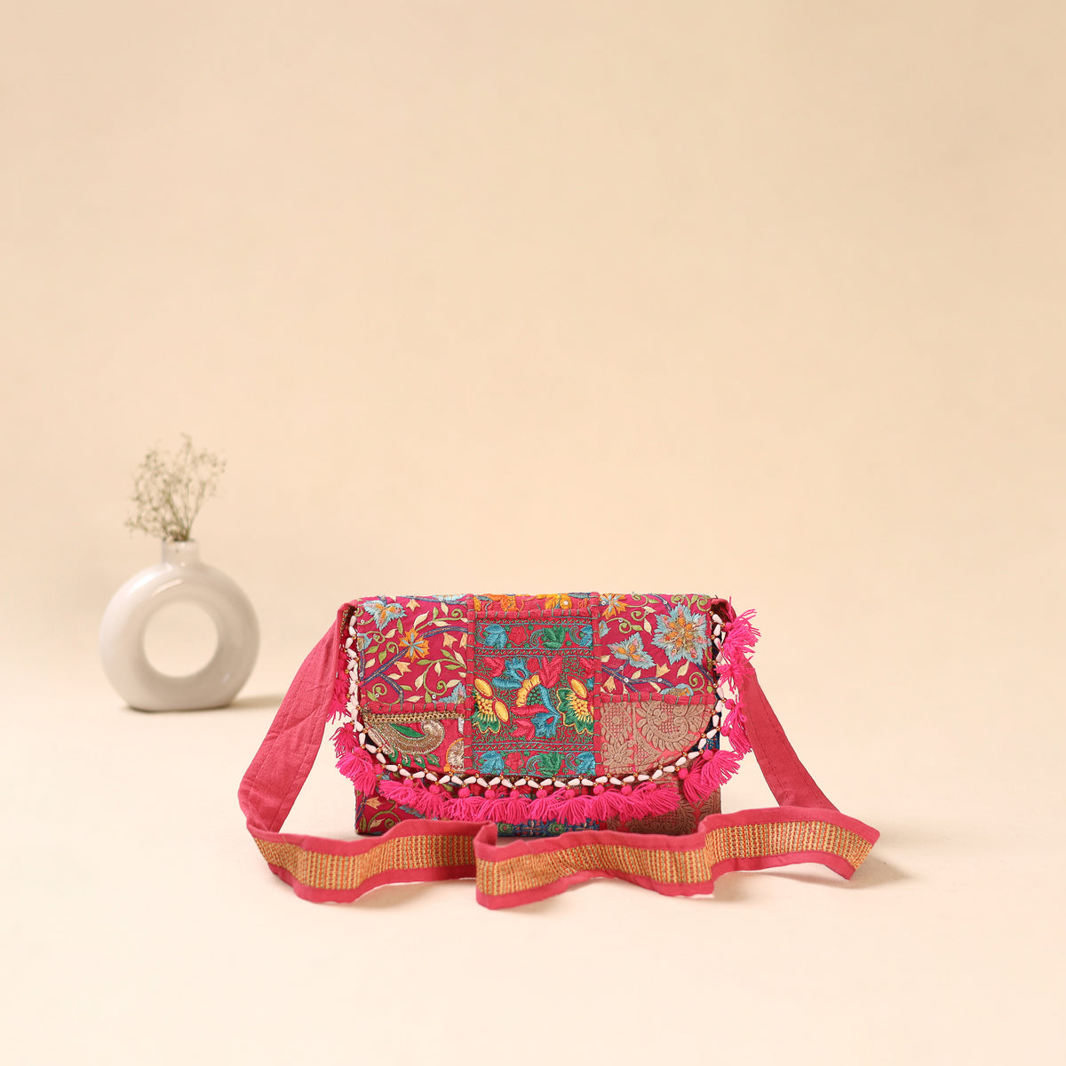 Khambadiya Patchwork Sling Bag 32