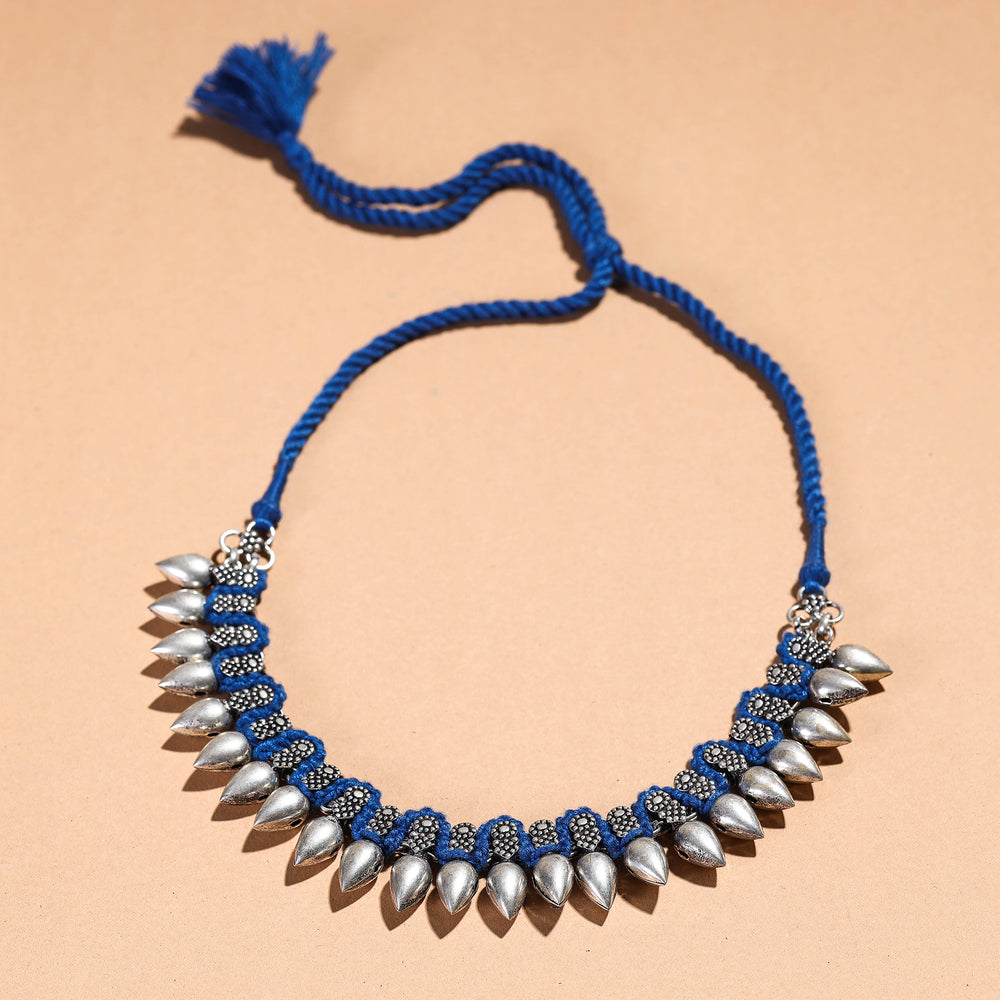 patwa thread work necklace