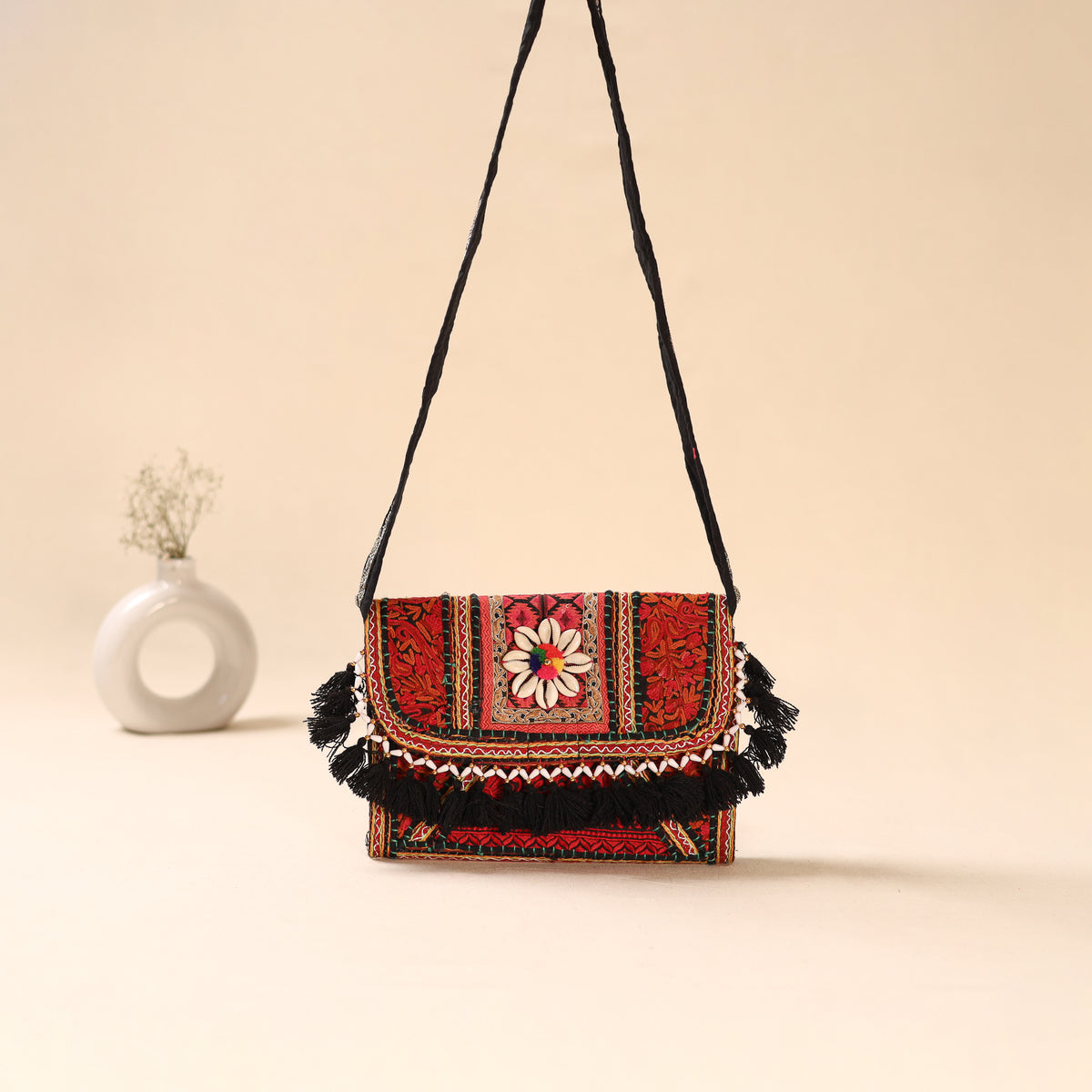 Khambadiya Patchwork Sling Bag 41