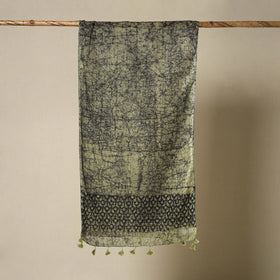  Green Mul Cotton Hand Batik Print Stole with Tassels