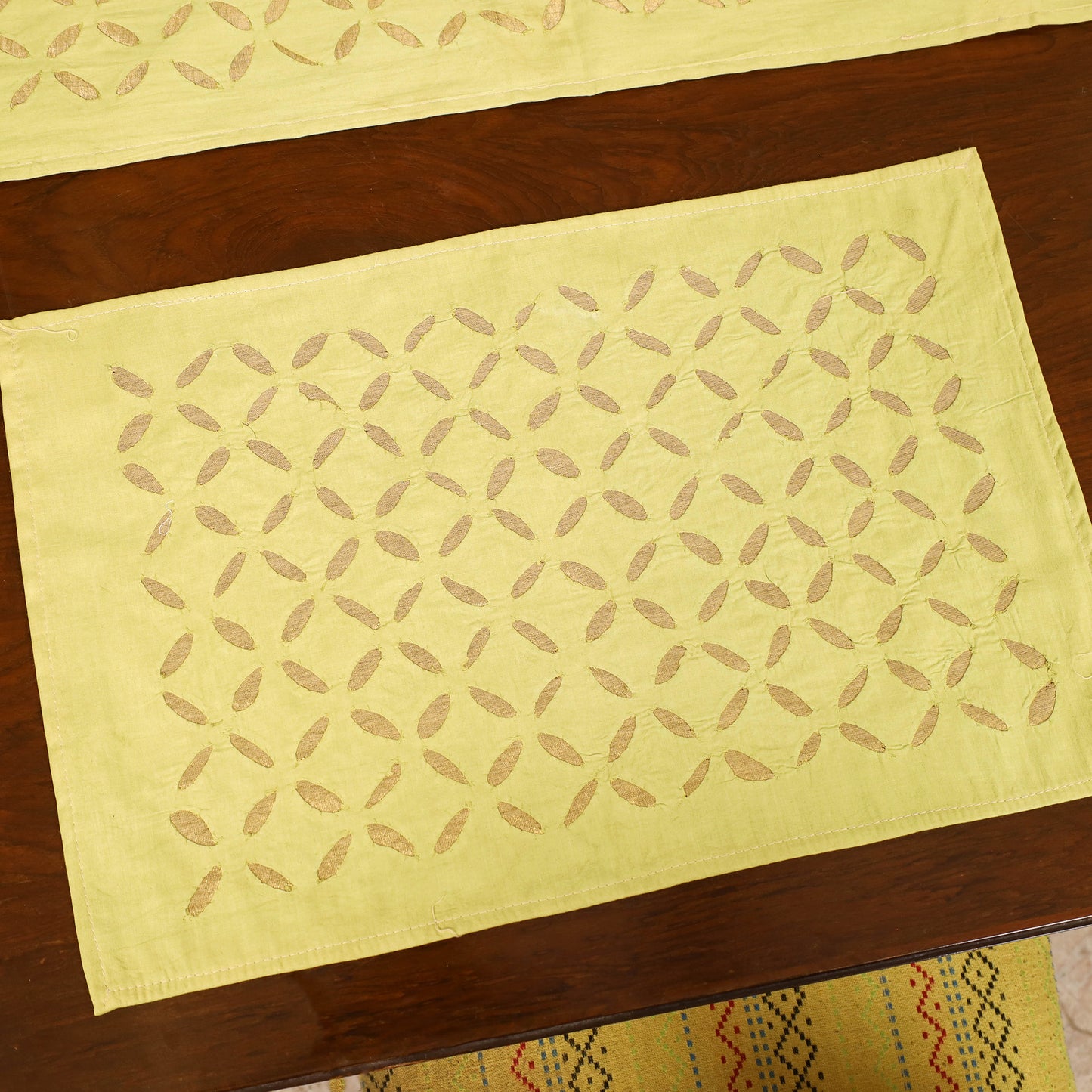 Barmer Applique Cutwork Dining Table Runner with Mat Set 47