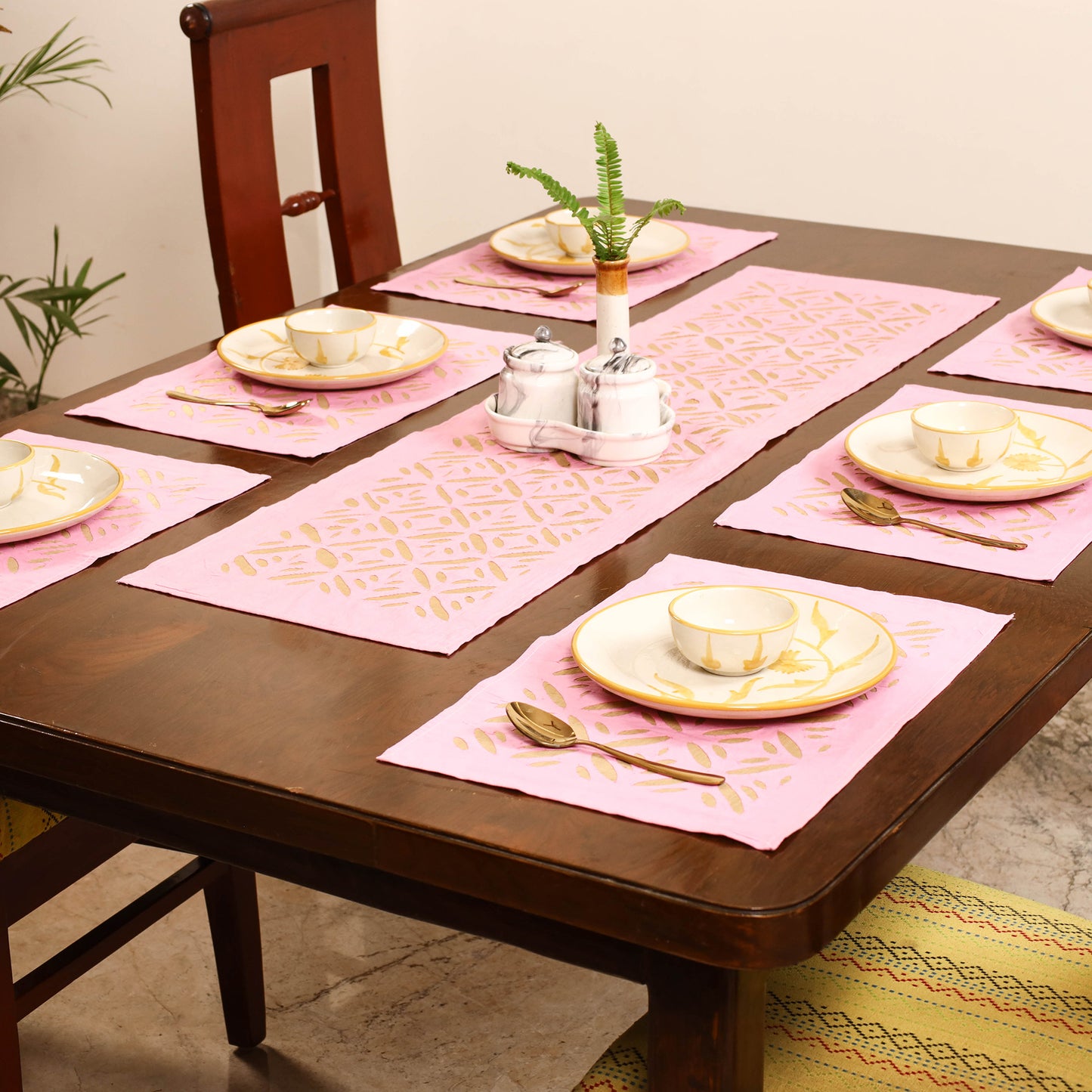 Barmer Applique Cutwork Dining Table Runner with Mat Set 48