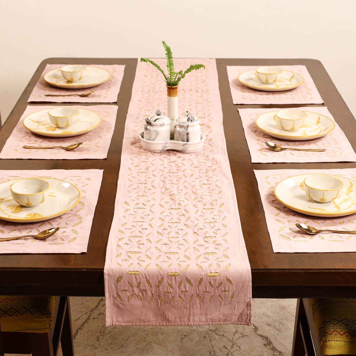 Barmer Applique Cutwork Dining Table Runner with Mat Set 50