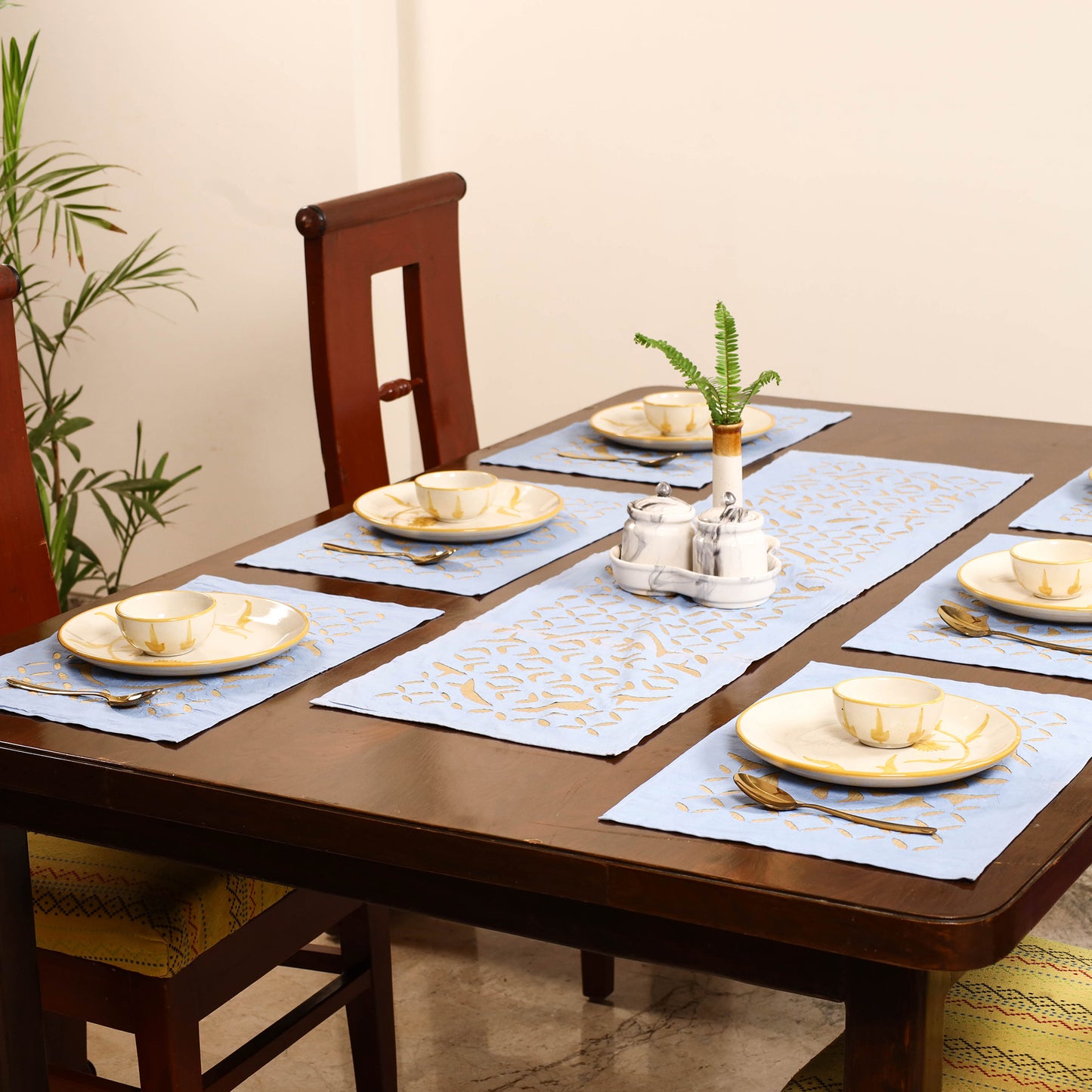 Barmer Applique Cutwork Dining Table Runner with Mat Set 51